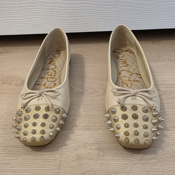 Sam Edelman Cream Leather Monet Cap Toe Studded Spikes Ballet Flats Size 7.5 - Picture 5 of 8